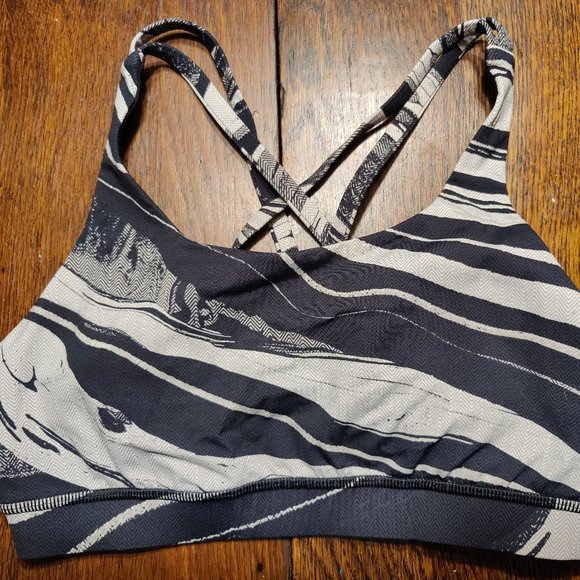Lululemon Energy Bra - Nulux Marbled Black & White - Picture 1 of 4